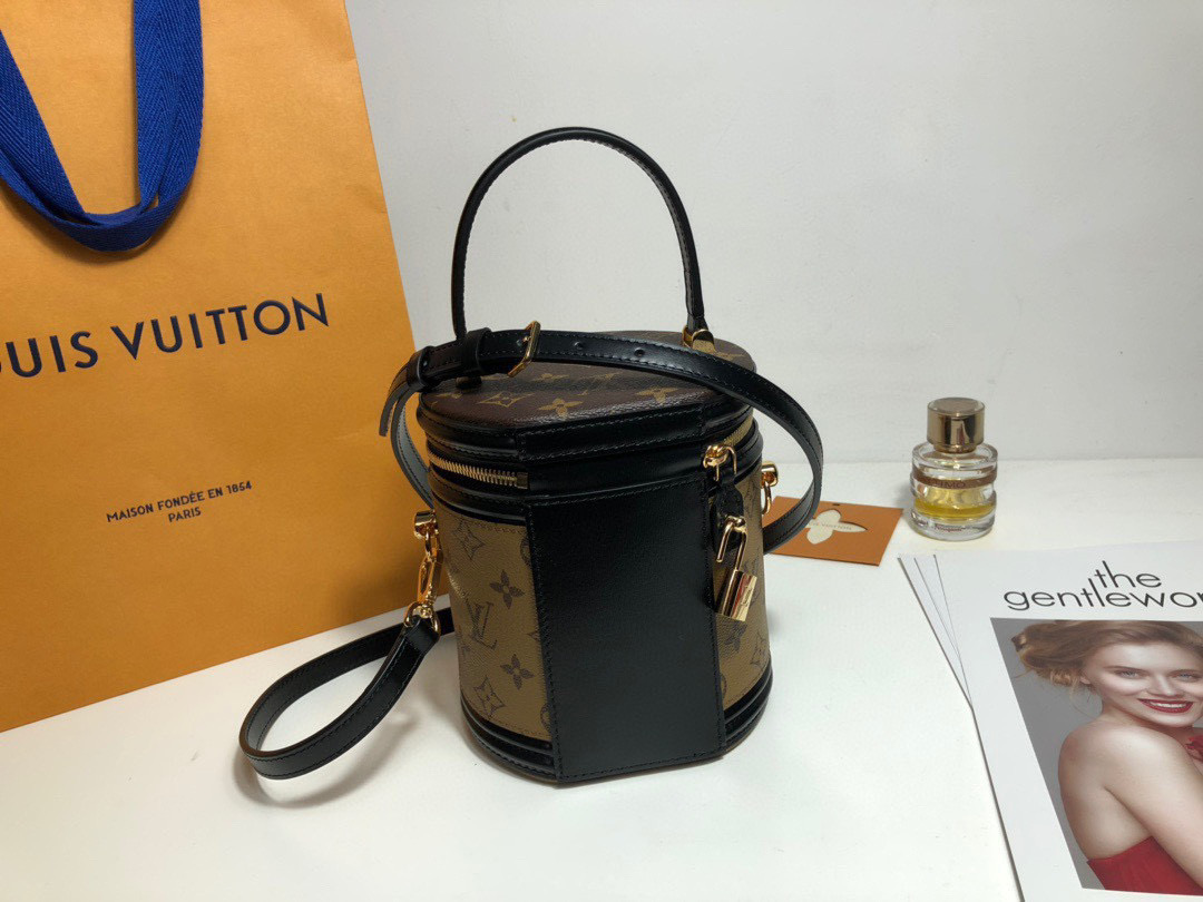 LV Classic M43986 CANNES Handbag Bucket Bag