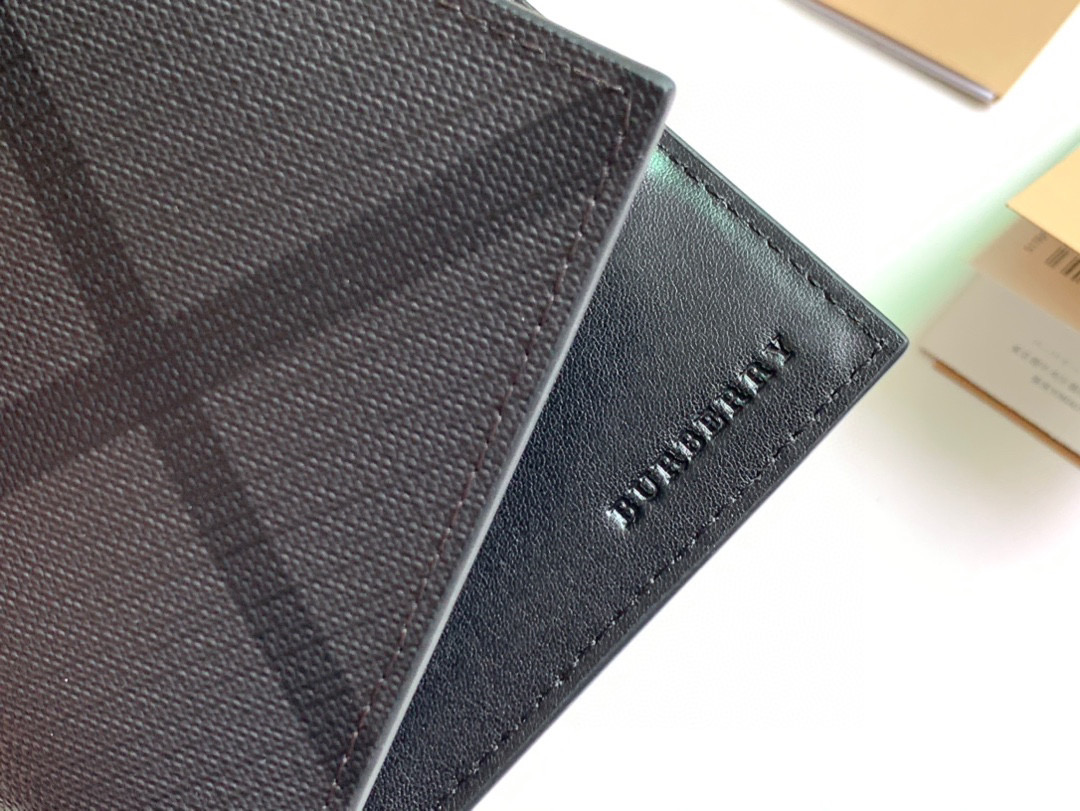 Burberry London plaid folding short wallet 40520871