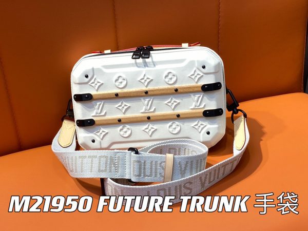 LV Top Original Order ✨ M21950 White Men's Bag Box Series