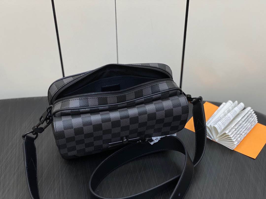 LV tax-free ✨ M46795 Haige Men