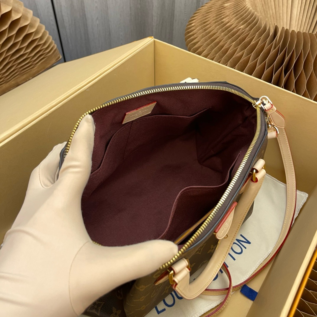 LV original single enhanced version 💪 M44546 RIVOLI Medium Handbag