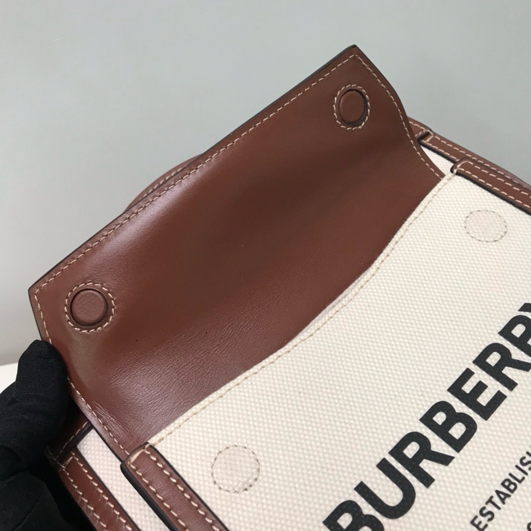 Burberry Collection Inspired Tote Bag Style Number: 80324371