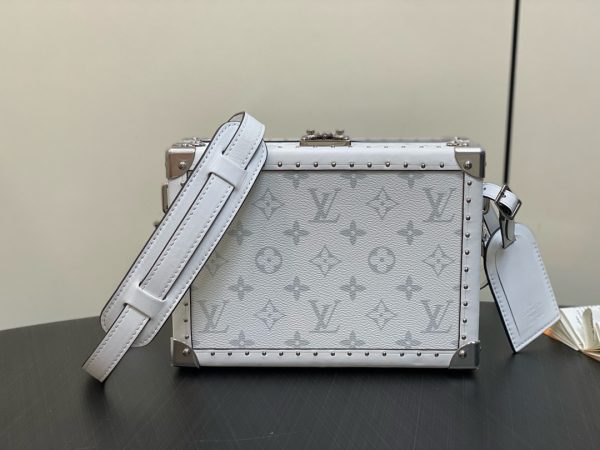 LV Top Original Order ✨ M11049 White Flower Men's Bag Box Series