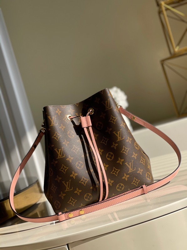 LV Original N é oNo é Bucket Bag M44022 Pink