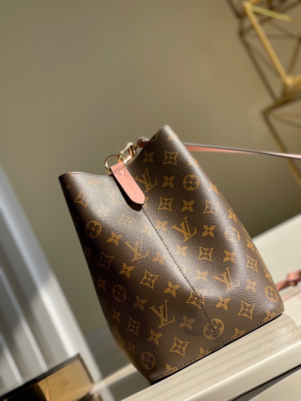 LV Original N é oNo é Bucket Bag M44022 Pink