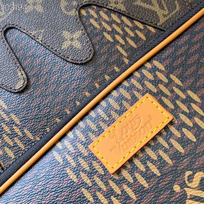 LV duty-free chip version M40380 leather material