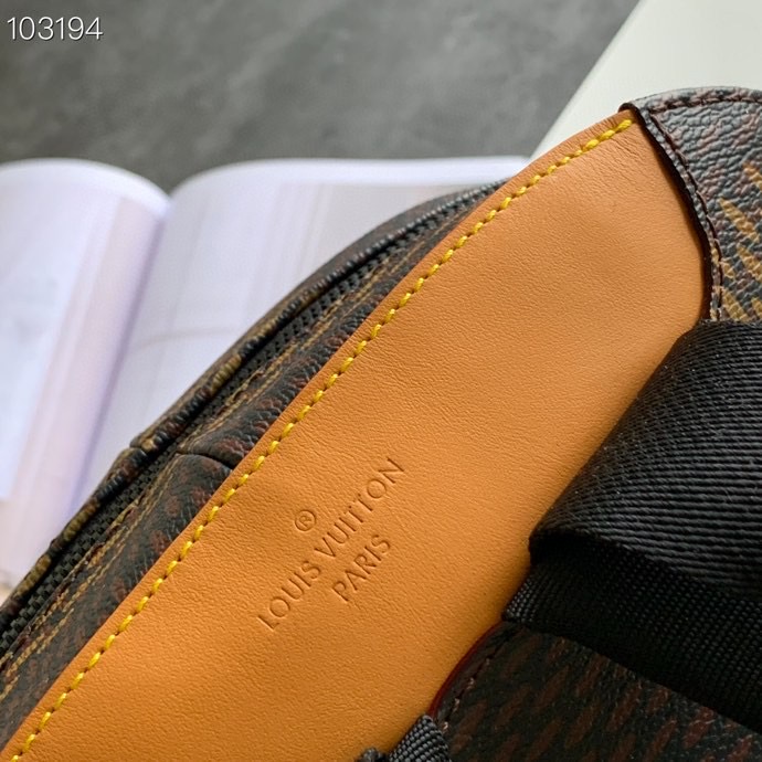 LV duty-free chip version M40380 leather material